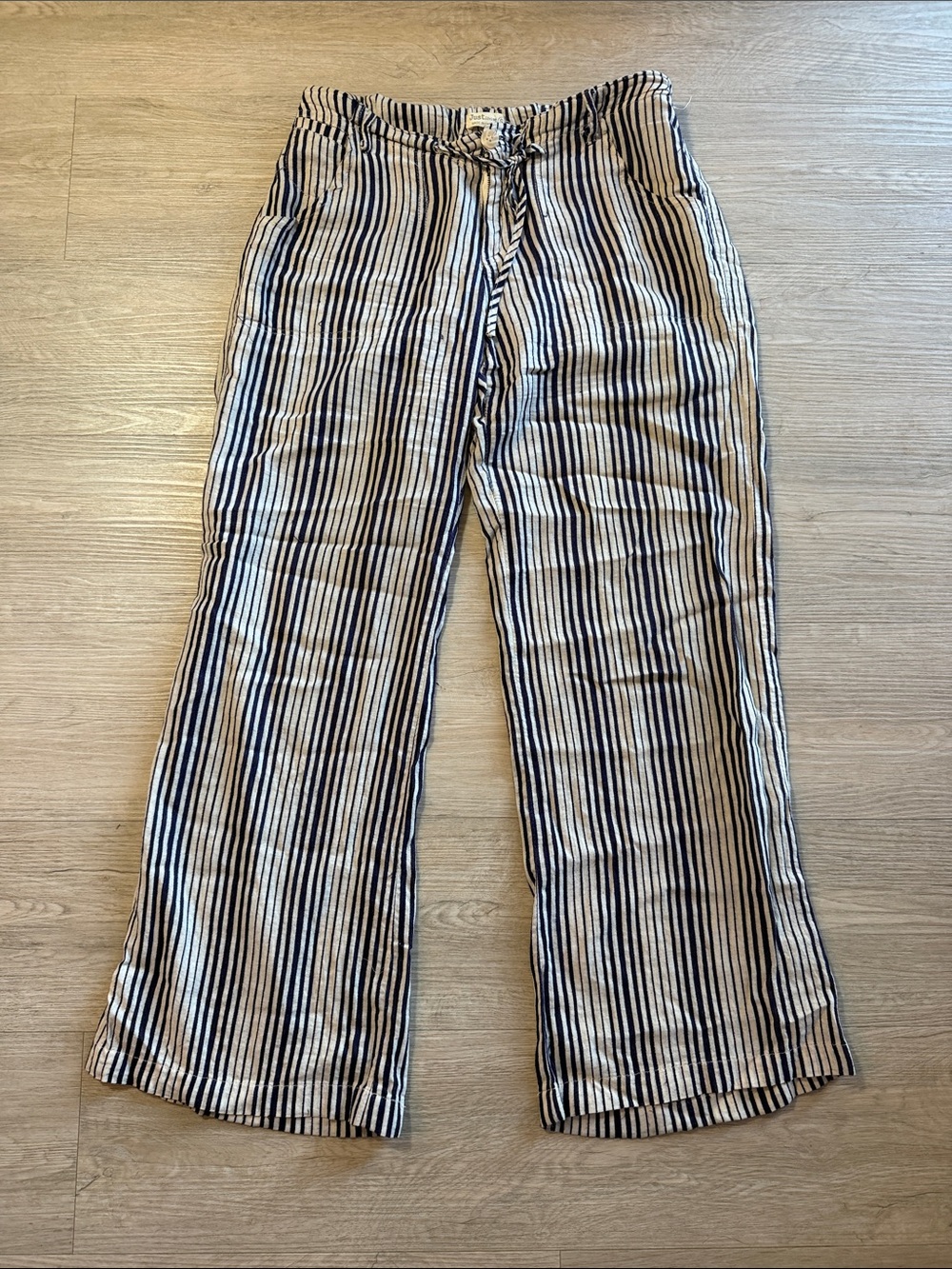 Just Living Navy and White Vertical Stripe Woman’s Linen-Blend Pants